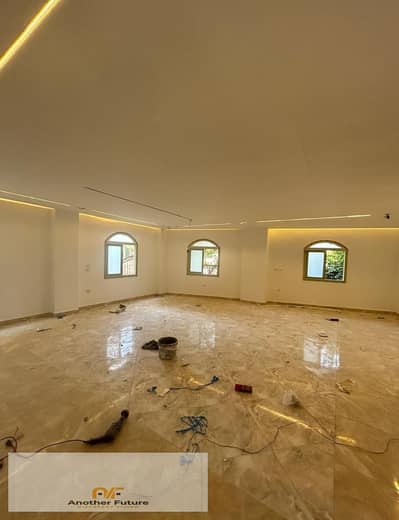 Office for rent in Sheikh Zayed, District 16, opposite Beverly Hills, at a great price.