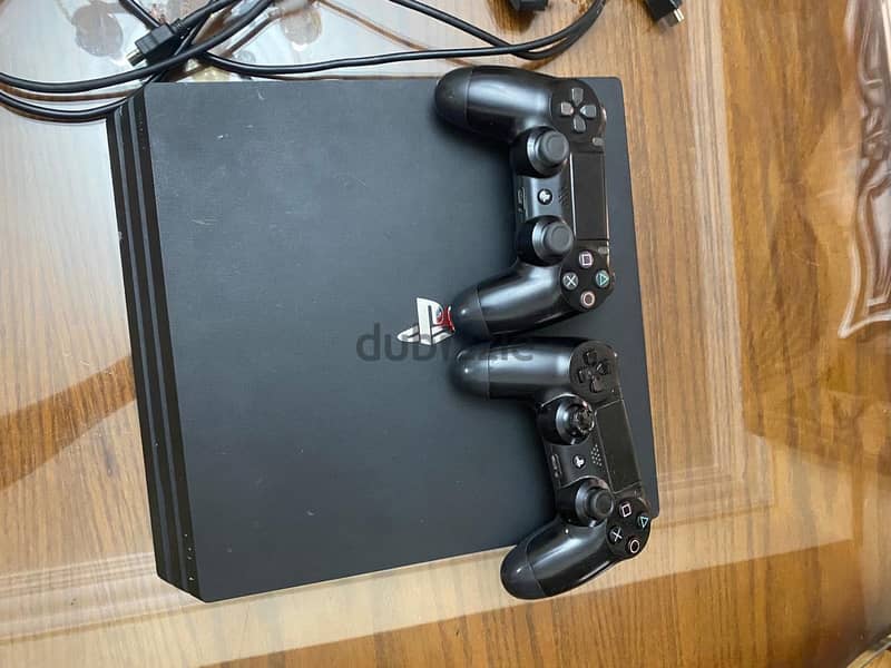 Ps4 pro 1TB with games 1