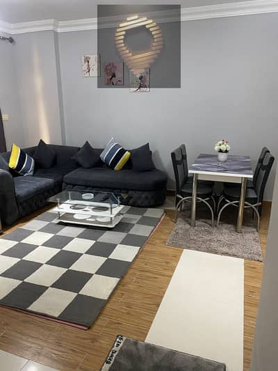 82m apartment for rent furnished in Madinaty with hotel furniture at a bargain price