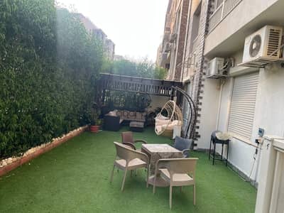 شقة بحديقة للبيع في كمبوند جيد بتشطيب خاص وموقع مميز Fully Finished Garden Apartment for Sale in Jayd Compound Prime Location Special Finishing