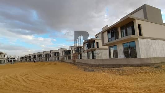 فرصة نادرة جدًا في إل بوسكو سيتي – مستقبل سيتي