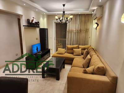 شقة 69m² بحري بالكامل بتشطيبات وتعديلات خاصة للبيع في مدينتي | دور ثالث - إمكانية البيع بالفرش والأجهزة أو بدونهما
