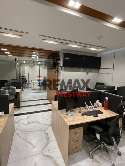 Building for Rent in CourtYard  Sheikh Zayed