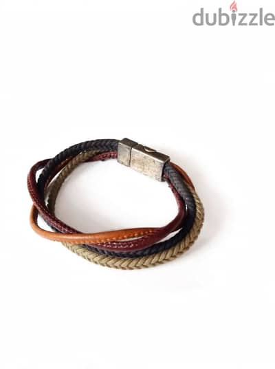 سوار Massimo Dutti