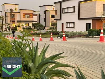 Best Deal in Azzar ! Villa 225m - 4 bedrooms - prime location - ready to move at an Unbeatable Price in new cairo Best Deal in Azzar ! Villa 225m - 4 bedrooms - prime location - ready to move at an Unbeatable Price in new cairo