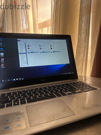 DELL Inspiron 15 / 5000 Series