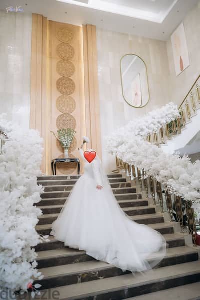 Handmade Wedding Dress with Veil & Top - used onceفستان زفاف