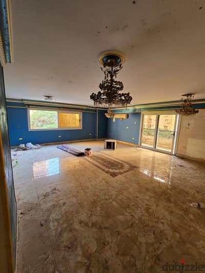  شقة للبيع | إطلالة مميزة على ميدان عمان – المهندسين   مطلة على ميدان عمان – نواحي نادي الصيد