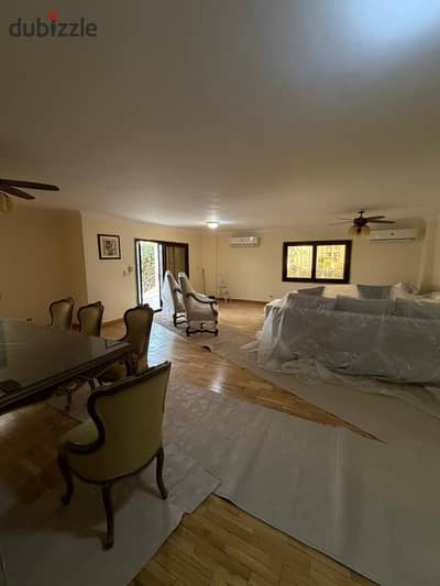 للبيع في الرحاب شقه 244م أرضي بجاردن 70م موقع مميز