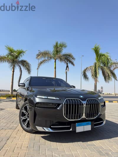 BMW 740 2025 wakil الوحييدة مستعملة صيانة مجانية ضمان وكيل