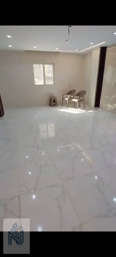 Apartment for sale in the second neighborhood, minutes from Al-Hasari, minutes from Square Mall, and minutes from MSA University