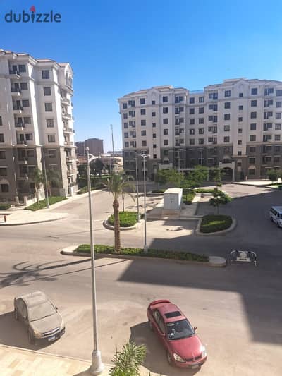 للبيع شقه لقطه في سيليا طلعت مصطفى 103 متر