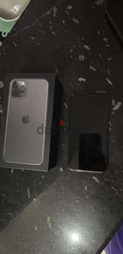 Apple - iPhone 11 Pro