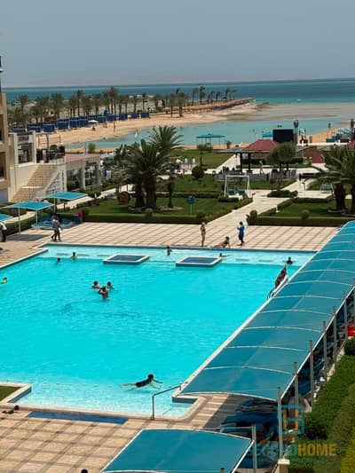 شقة فندقية للبيع في الممشي السياحي Gravity Hurghada – Samra Bay