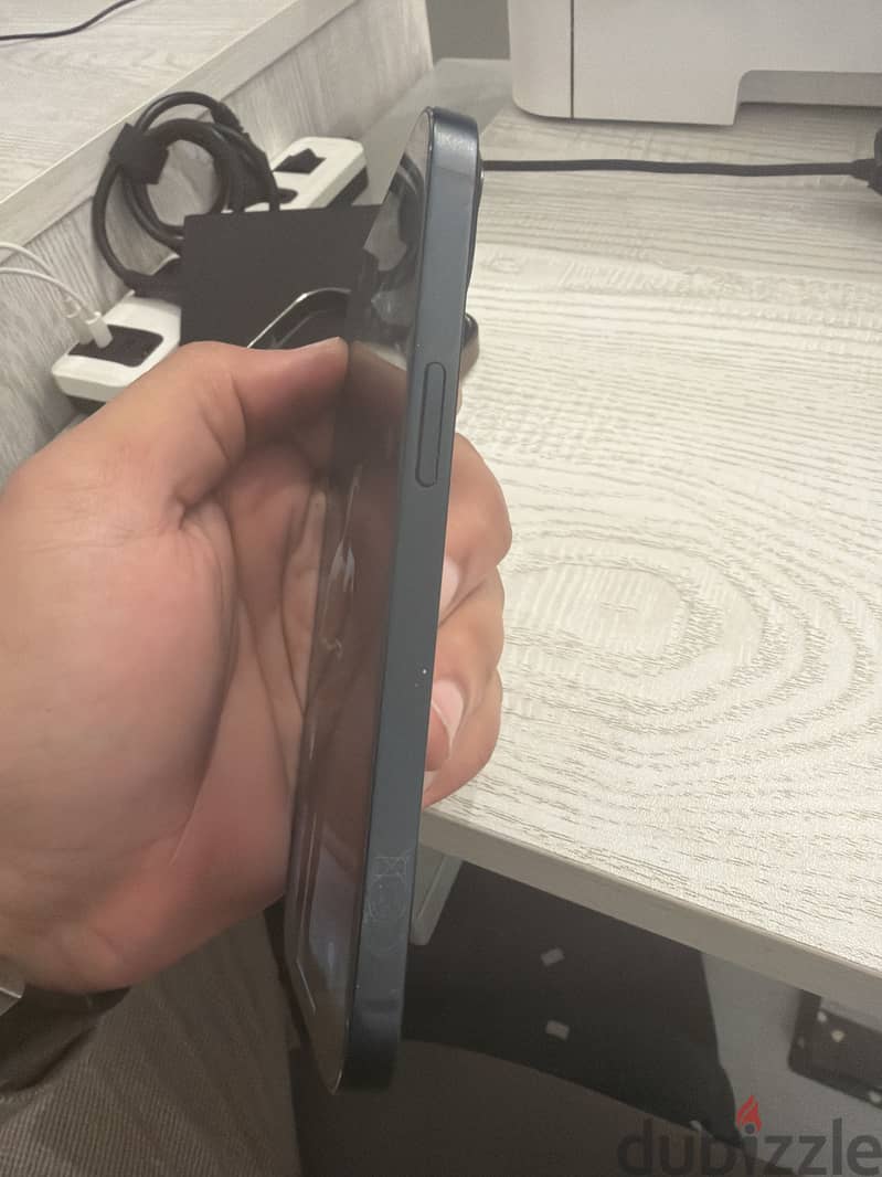 Apple - iPhone 13 2