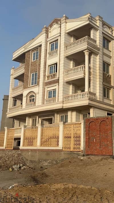 شقة اول مطل بحر دمياط الجديدة
