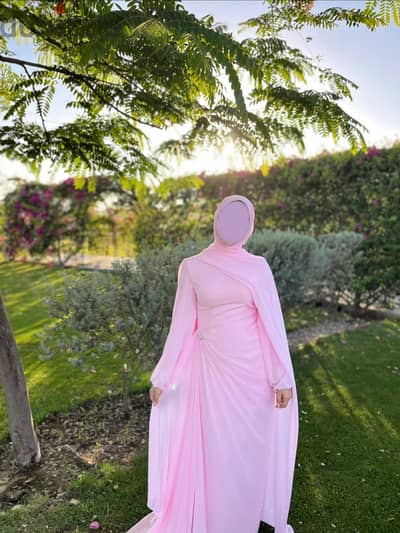 فستان سوارية