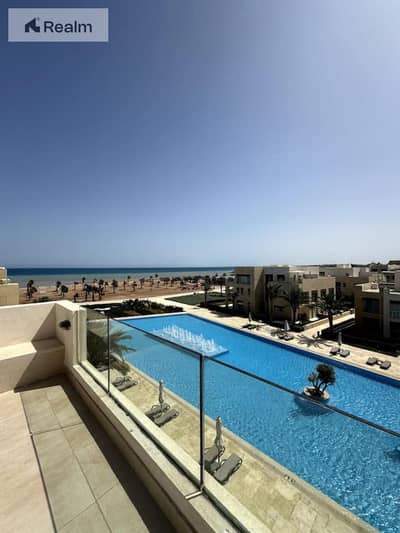 Lowest Price with installments for last Penthouse Sea View in Mangroovy