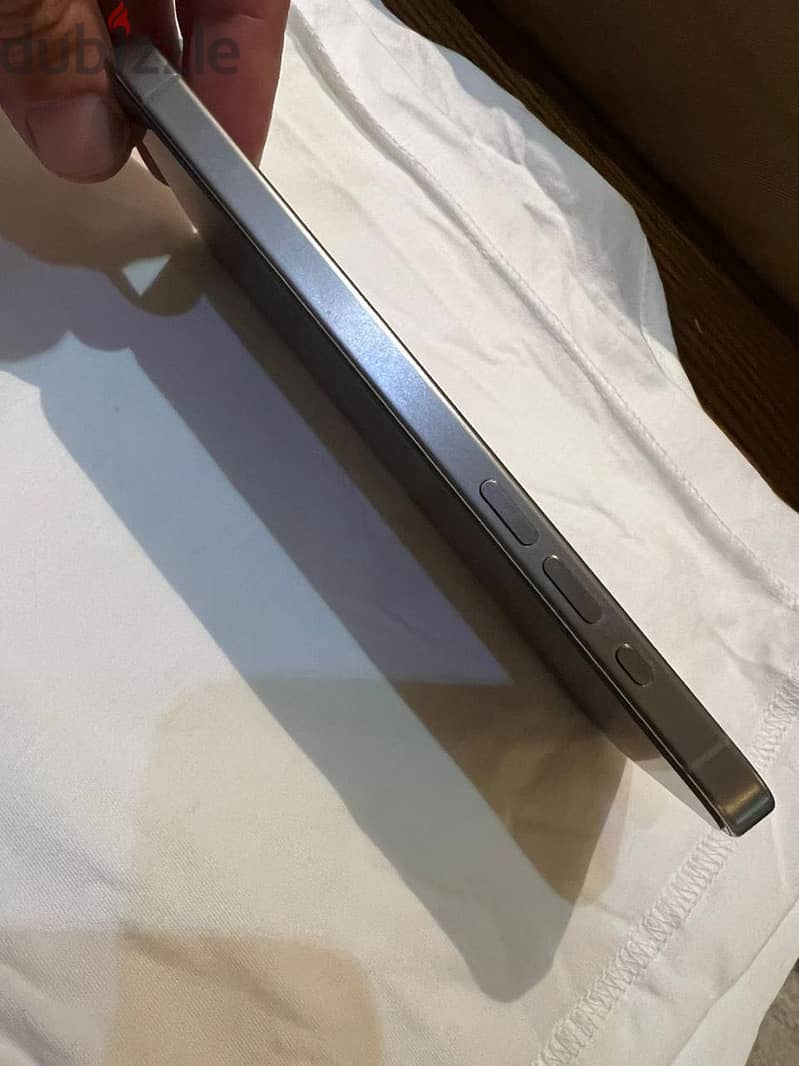 Apple - iPhone 15 Pro Max 2
