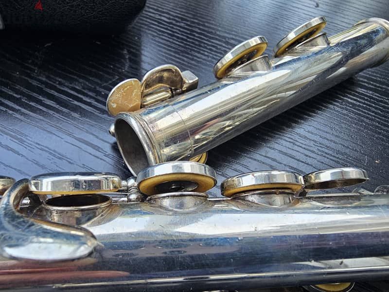 Yamaha YF + Case - Used Like New 12