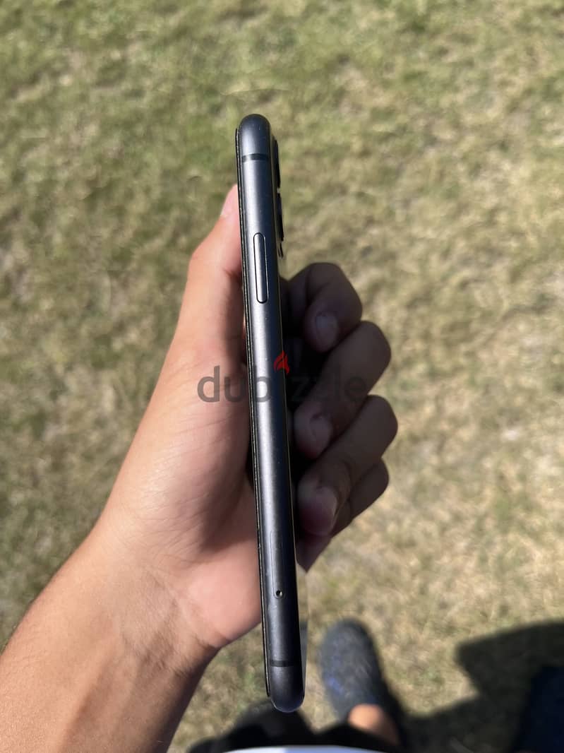 Apple - iPhone 11 2