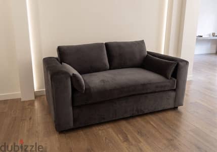كنبة قطيفة  Velvet 2 Seater Sofa