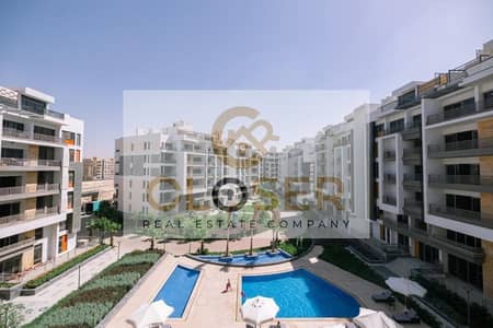 بجوار ال AUC ودايركت علي شارع التسعين شقة لسرعة البيع (ب 3مليون كاش ) + اطول فترة سداد للتقسيط في الماركت