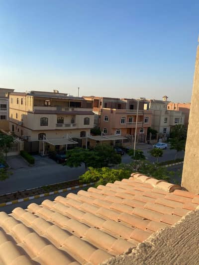 Villa for sale in Beverly Hills, Sheikh Zayed: semi-finished, featuring a large garden, a prime location, and a wonderful view.