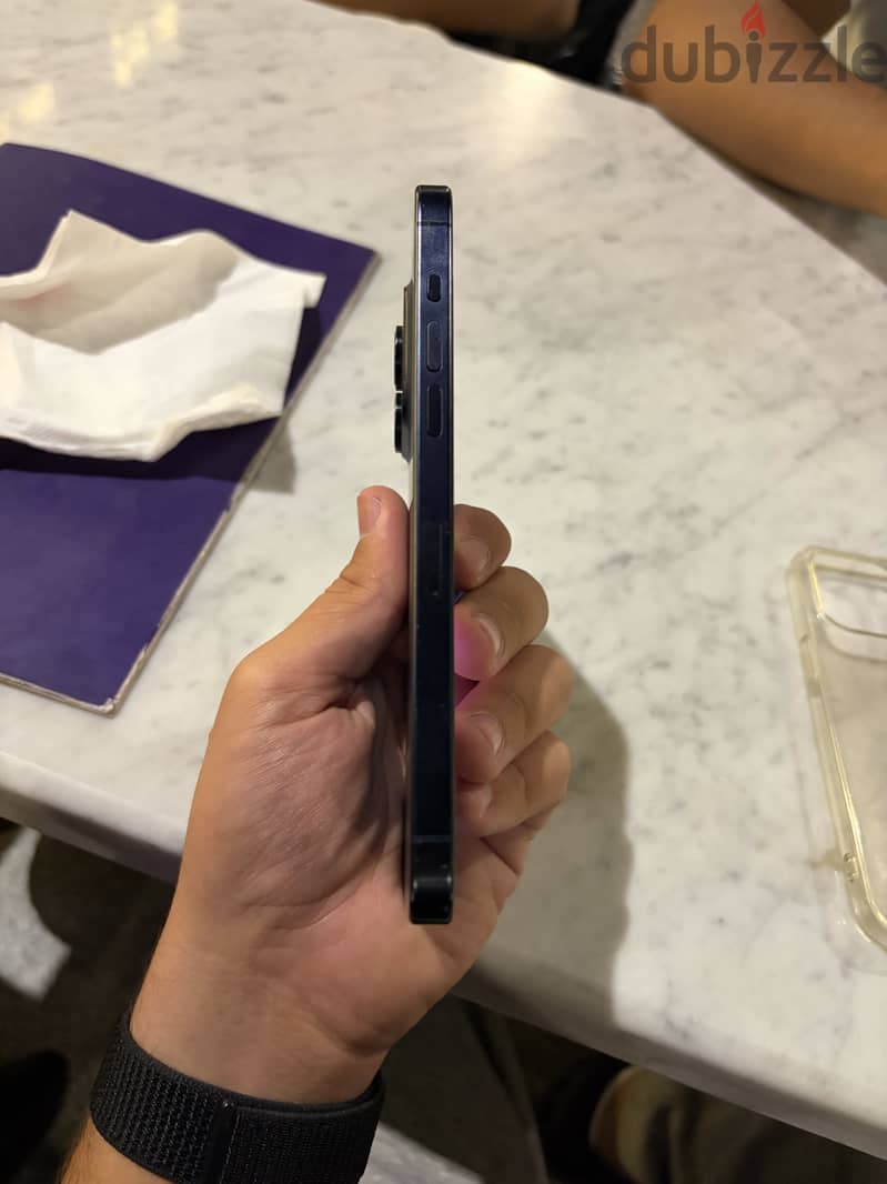 Apple - iPhone 15 Pro Max 6