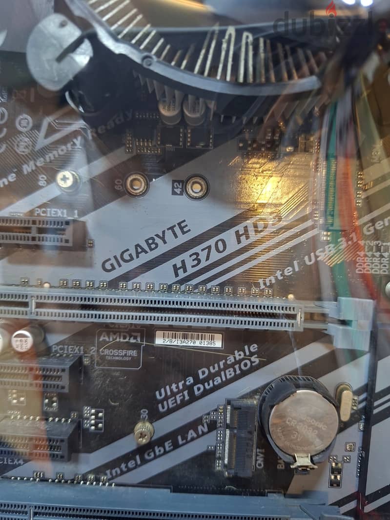 GIGABYTE H370 1
