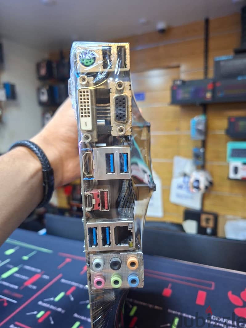 GIGABYTE H370 4