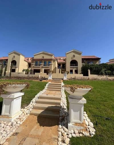 Immediate delivery townhouse for sale in a distinguished residential compound in the heart of Shorouk City, directly on the Suez Road Immediate delivery townhouse for sale in a distinguished residential compound in the heart of Shorouk City, directly on the Suez Road