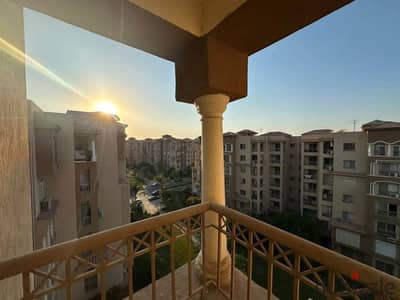 For sale in my city model 200 in B3 area 135 m garden view north clear