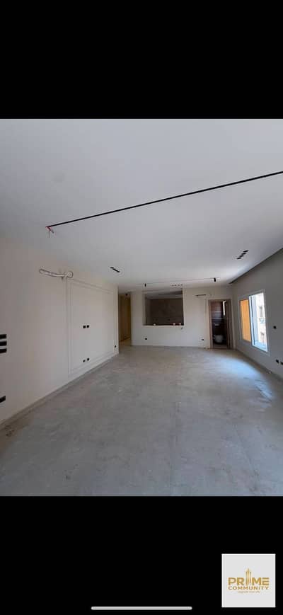 The most beautiful apartment for sale in Sheikh Zayed, District 13, with an area of 220, a wonderful location in front of the Yasmeen compound next to Al-Rabwa, only 7,500,000
