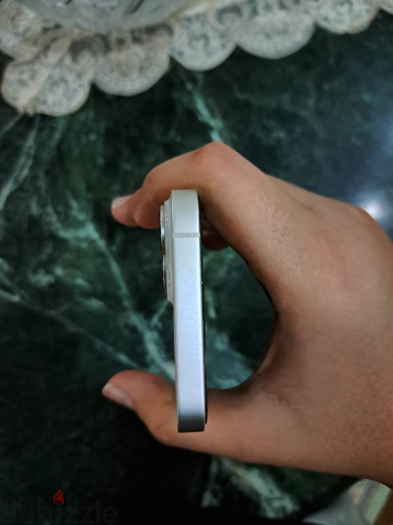 Apple - iPhone 14 4