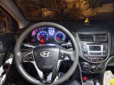 Hyundai Solaris 2016