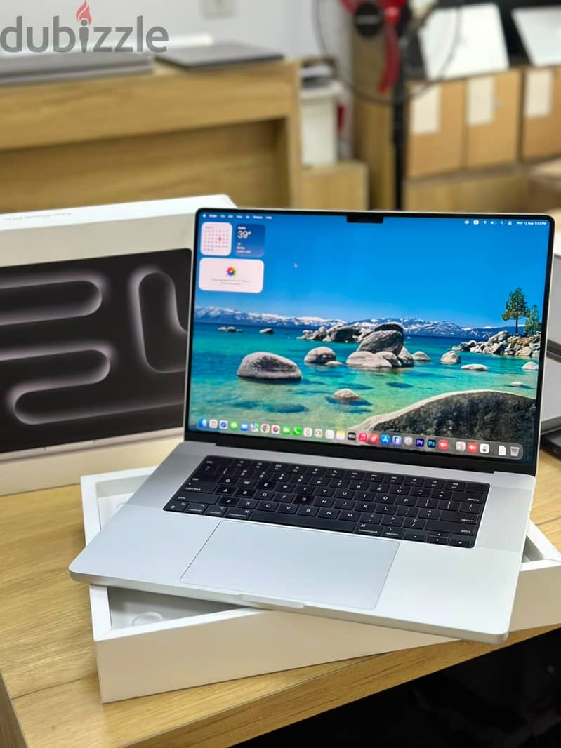 MacBook M4 pro 16 inch 2