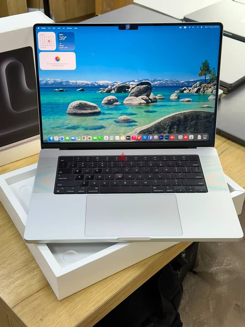 MacBook M4 pro 16 inch 3