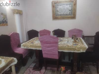 سفره 8كراسي استعمال بحاله ممتازه