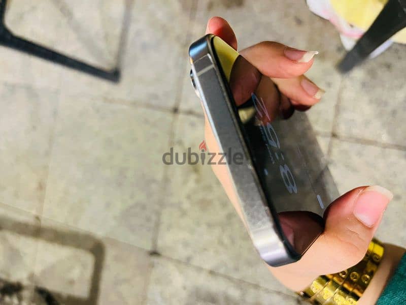 iphone 15 pro max 3