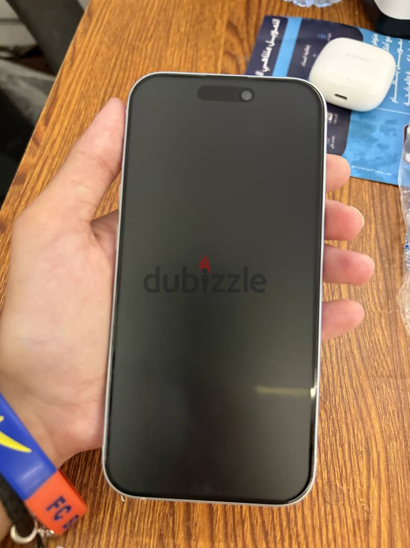Apple - iPhone 15 6