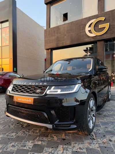 Land Rover Range Rover Sport 2022 P300 62,000KMS