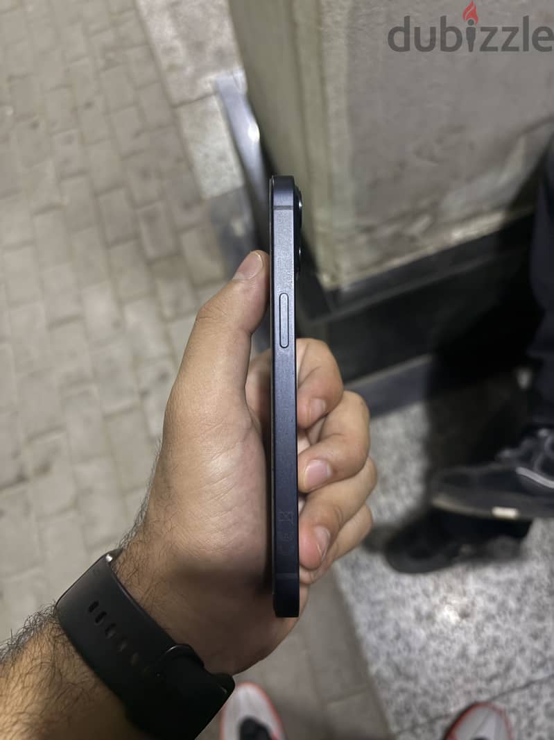 آبل - آيفون 13 4
