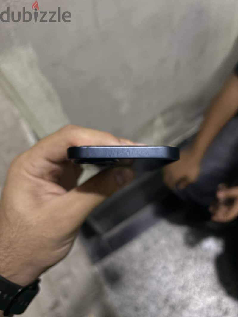 آبل - آيفون 13 5