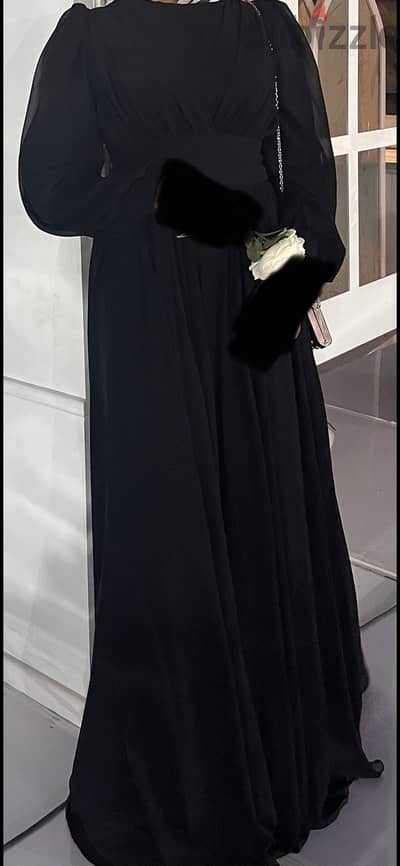 Evening dress black
