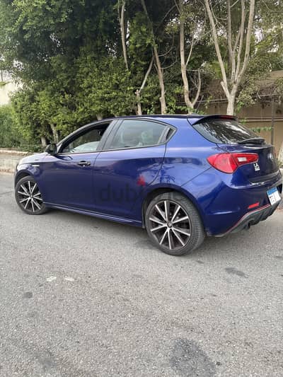 Alfa Romeo Giulietta 2021