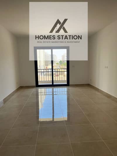Elegant Apartment for Rent in Marasem Fifth Square, Featuring a Practical Layout, Prime Location and ACs, Ideal for Comfortable Family Living