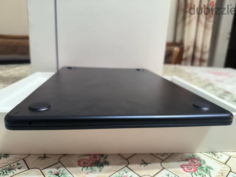 MacBook air M4 24/512 100% Apple warranty AR/EN 3
