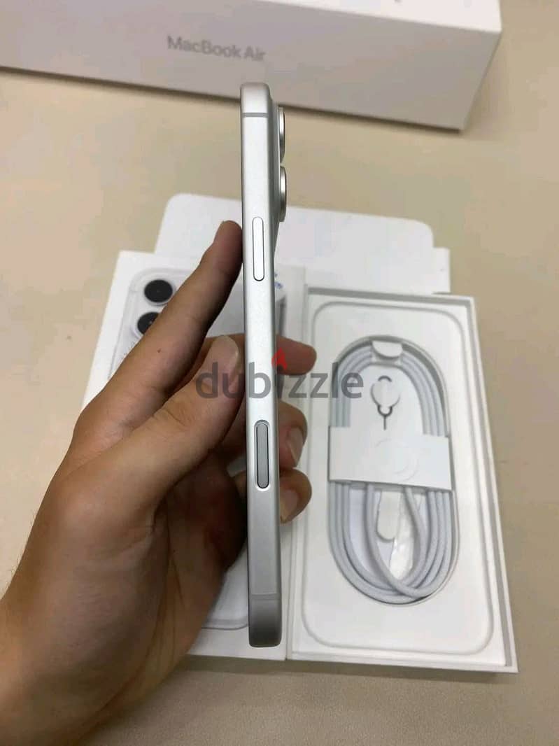 Apple - iPhone 17 Pro max 1