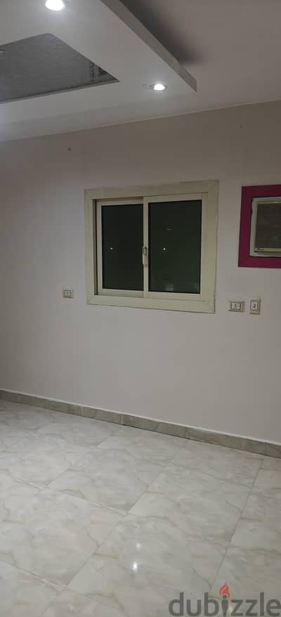 شقة للبيع امام محطة مترو  كلية الزراعة   (شبرا برج الراعي)